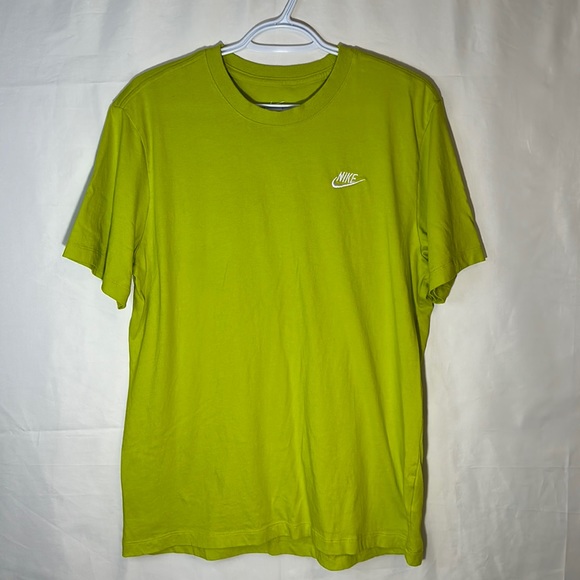 Nike Other - Men’s Nike T-Shirt Size Large Lime Green